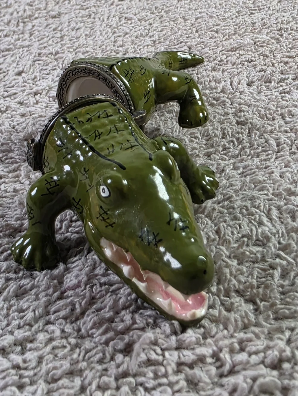 Green Enameled Alligator Trinket Box for Reptile Lovers
